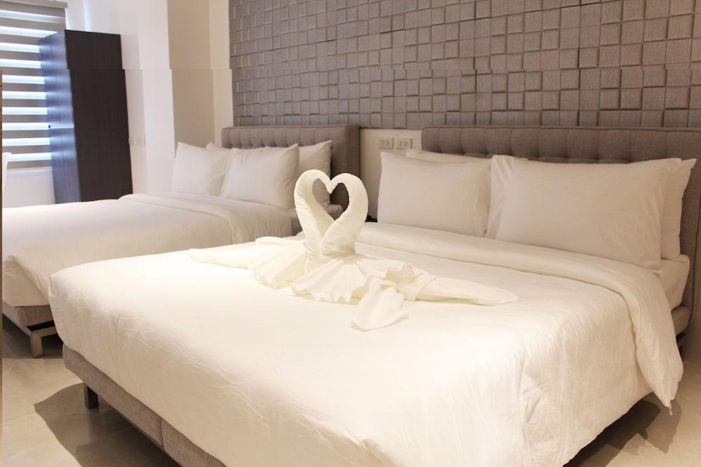 City Park Hotel Residences Тагиг Экстерьер фото