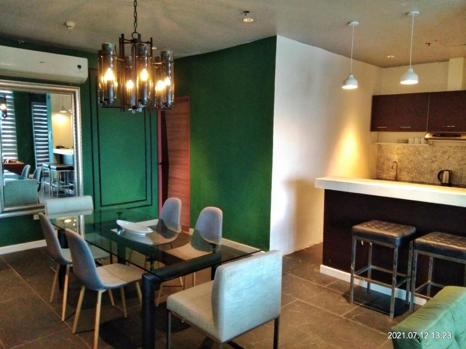 City Park Hotel Residences Тагиг Экстерьер фото