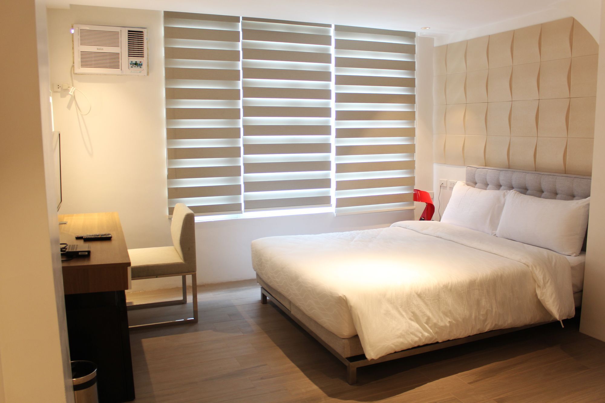 City Park Hotel Residences Тагиг Экстерьер фото
